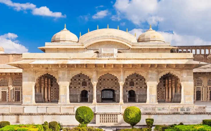Amber Fort – A majestic stop on your Luxury Jaipur Tour