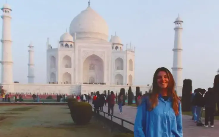Taj mahal sunrise tour from delhi by car
