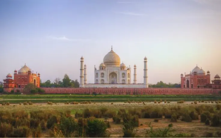 Sunset at Mehtab Bagh with the Taj Mahal – Taj Mahal Tour from Agra by Namaste Yatra Tours