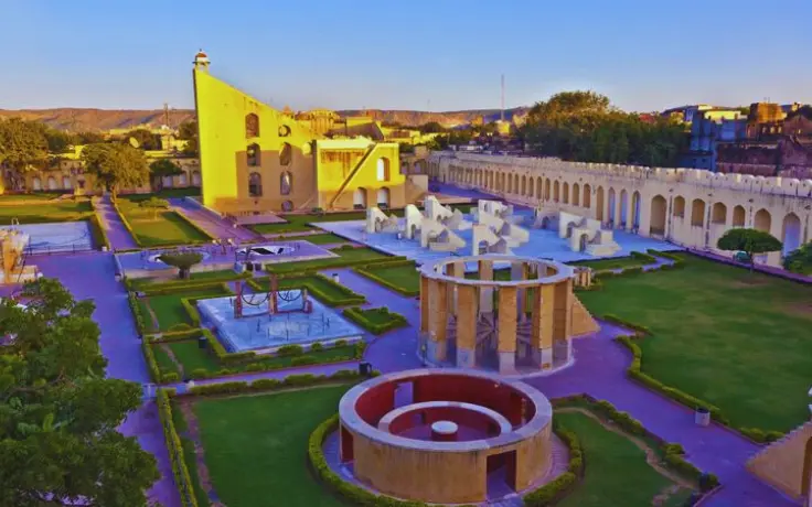 Jaipur One Day Tour – Jantar Mantar astronomical observatory by Namaste Yatra Tours